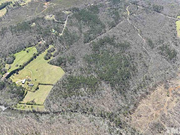 5th image of 400 Horse Haven Ln