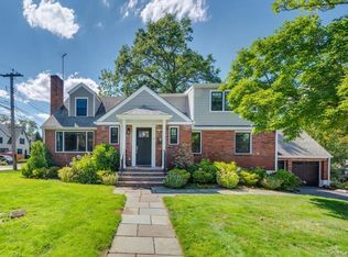 115 Davis Ave, White Plains, NY 10605