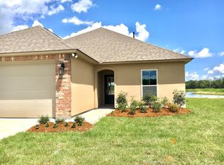 1383 Pelican Lakes Pkwy, Baton Rouge, LA 70820