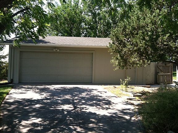 24x30 detached garage.