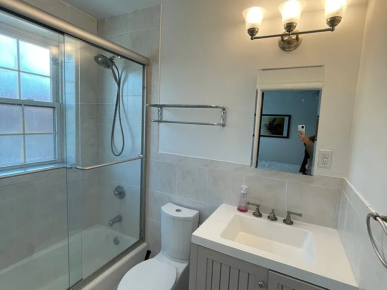 4761 Liberty Avenue — Photo 6