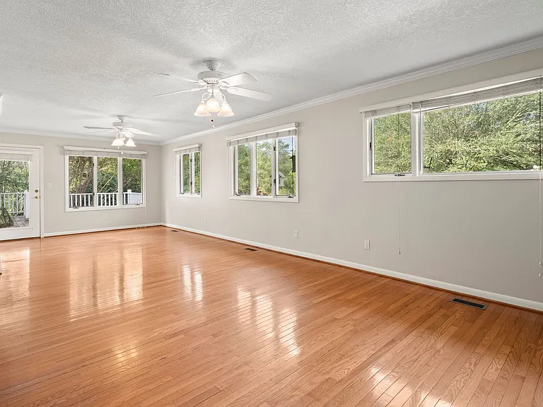 119 W Chippendale Dr — Photo 21