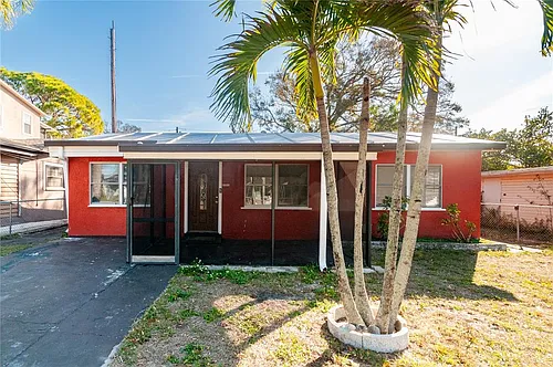 7911 52nd Way N Photo 1