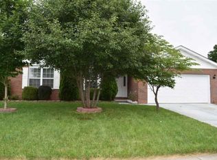 3338 Lost Creek Dr, Evansville, IN 47725