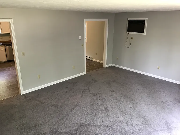 5 Nichols Ave #R — Photo 7