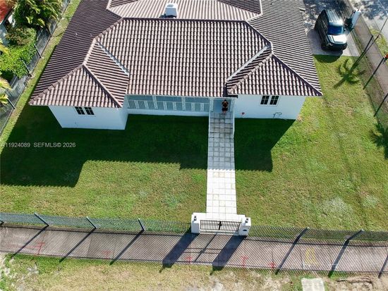 1558 Sevilla Ave, Coral Gables, FL 33134