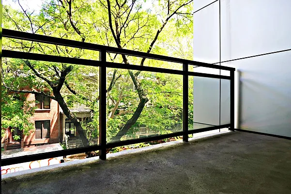 Rented by MNS | media 30