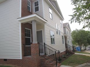 5 Huntress Dr, Greer, SC 29651