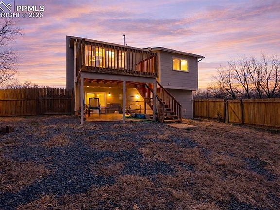 3rd image of 585 Blossom Field Rd