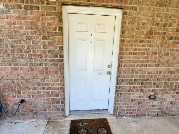 Deer Park Apartments - 1407