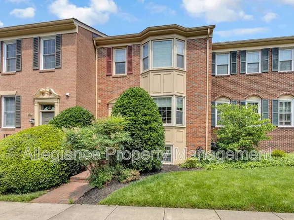 6861 Williamsburg Pond Ct, Falls Church, VA 22043