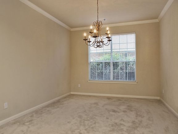 3rd image of 2608 Crestfield Pl