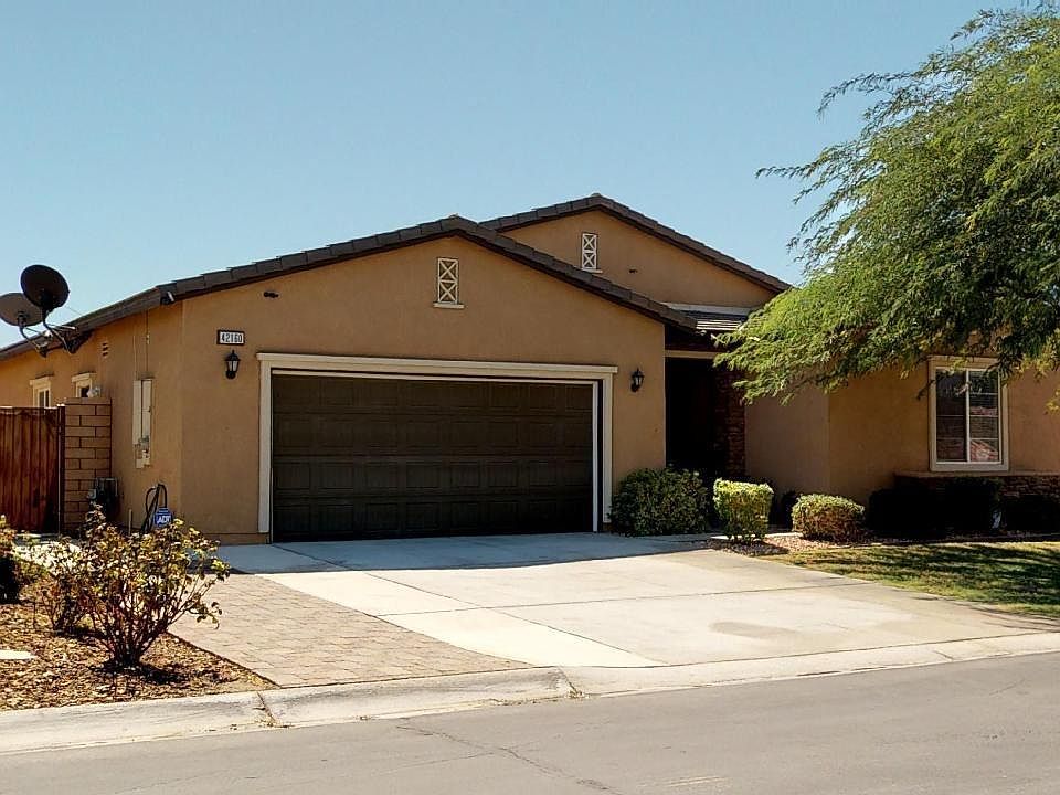 1st image of 42160 Everest Dr