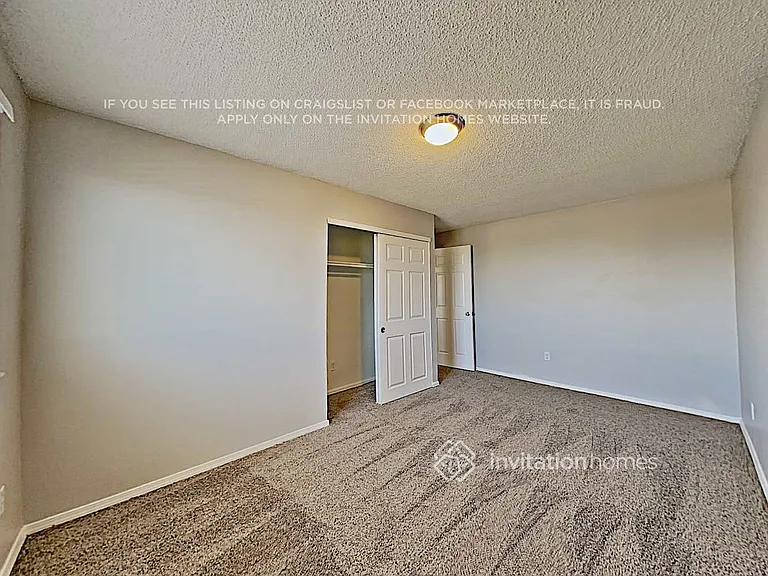 19322 E Purdue Cir — Photo 16