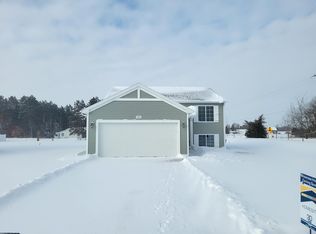 7999 Sierra Dr, Belding, MI 48809