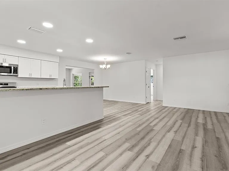 1255 S Estate Point — Photo 6