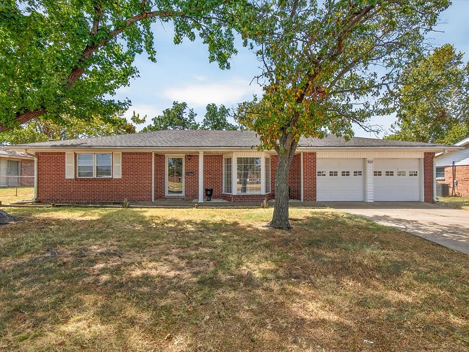 1st image of 6009 SE Baylor Dr
