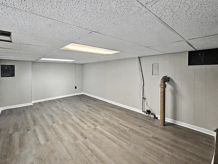 405 Fig St — Photo 12