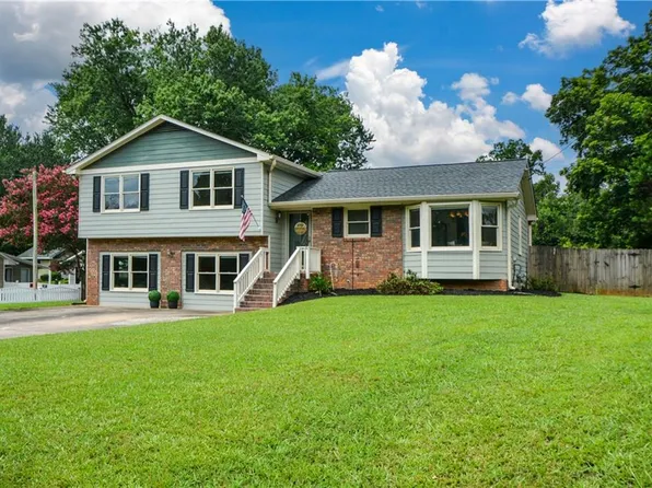 616 Tidwell Rd, Alpharetta, GA 30004