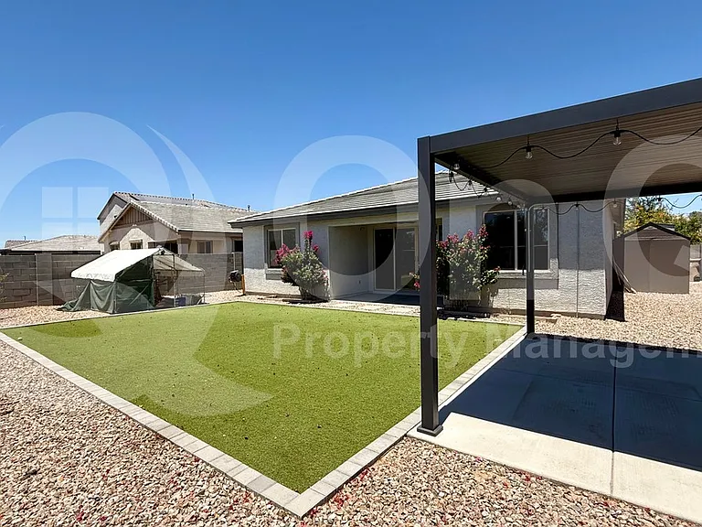 19921 W Lilac St — Photo 20