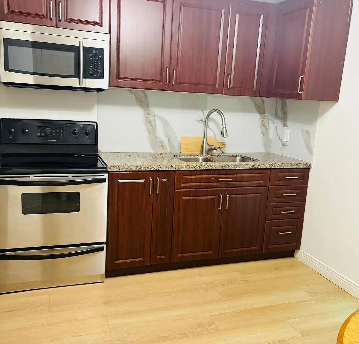 2 bed, $1,700 — Photo 4