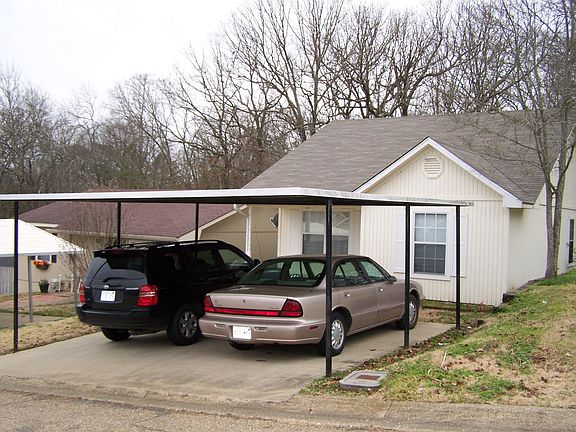 Great Starter Home!