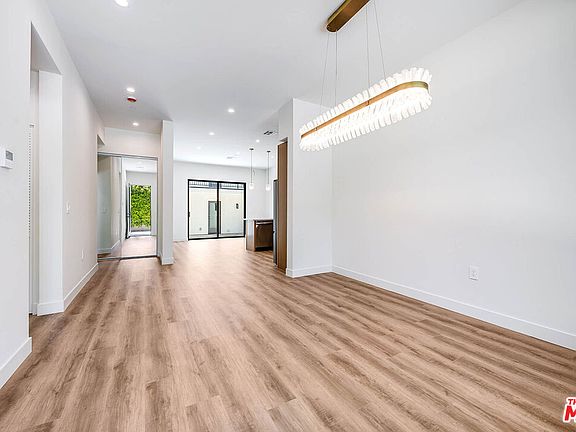 5th image of 5954 Simpson Ave
