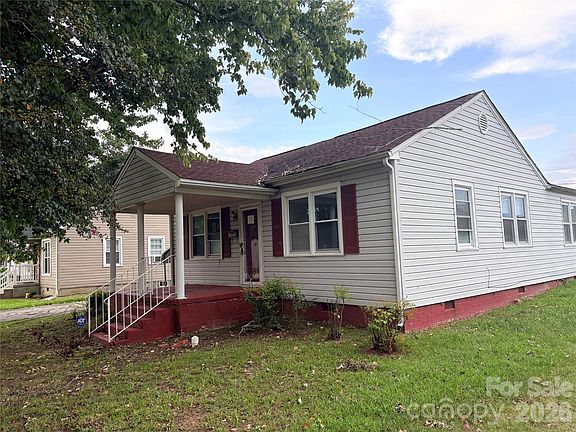 3rd image of 504 Brendale Dr