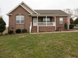 349 Freeland Rd, Portland, TN 37148