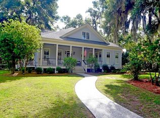 16 Hendersons Way, Beaufort, SC 29907