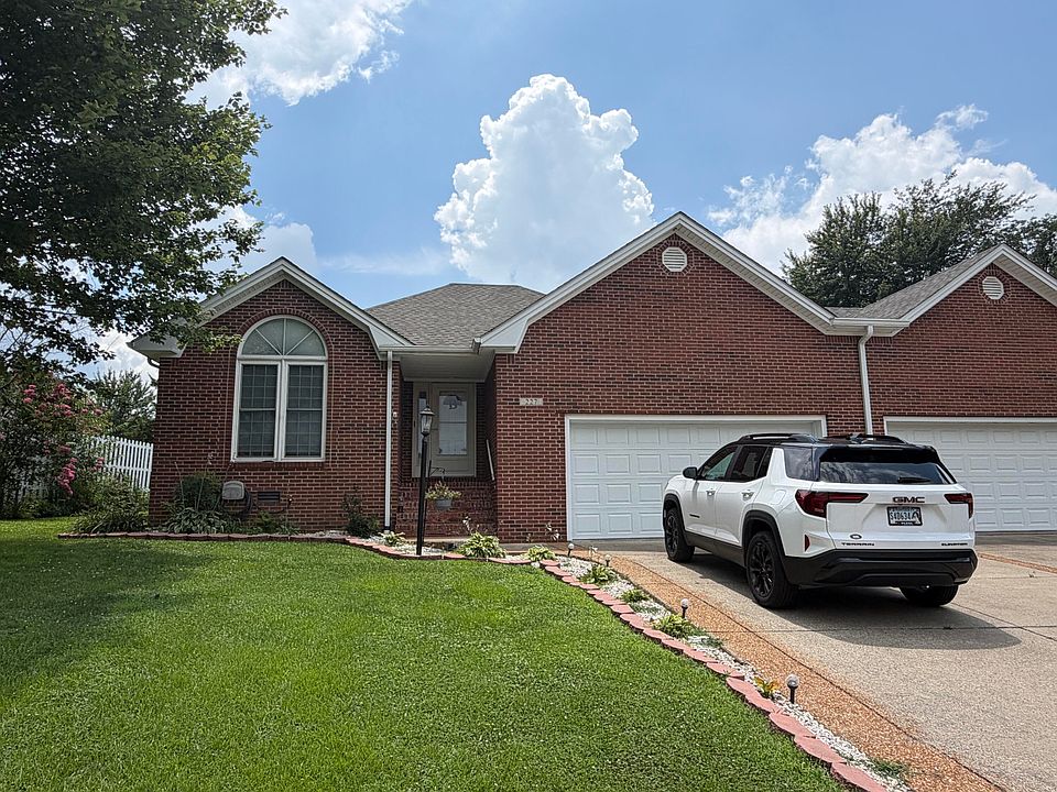 1st image of 227 Grace Nell Dr