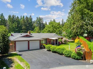 316 Pine Ct NE, Bremerton, WA 98310