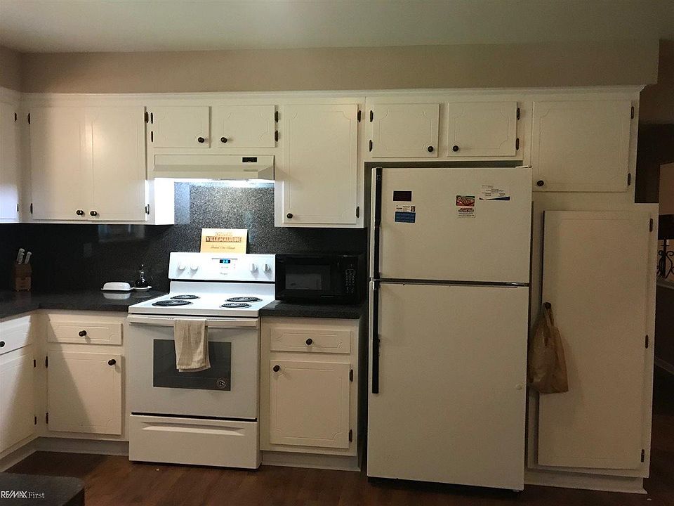 31590 23 Mile Rd, photo 14