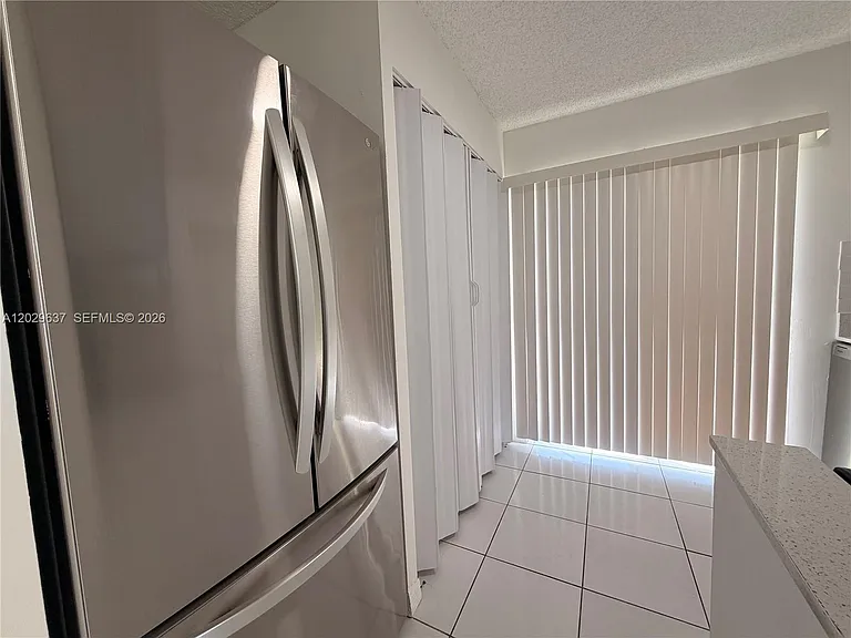 18774 SW 100th Ave #18774 — Photo 6