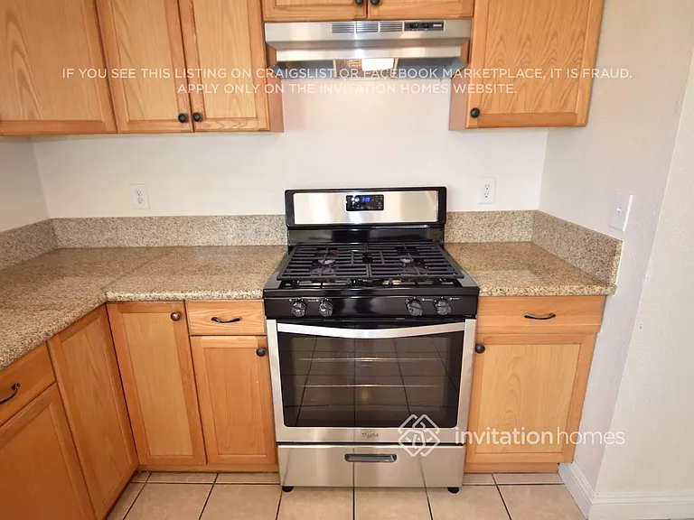 16525 Malaga Ct — Photo 3