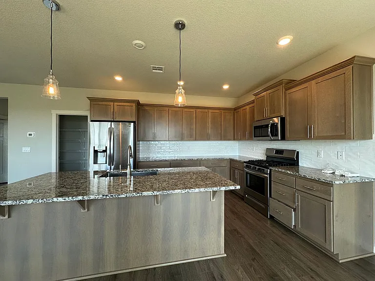 1522 Nolan Ave SE — Photo 5