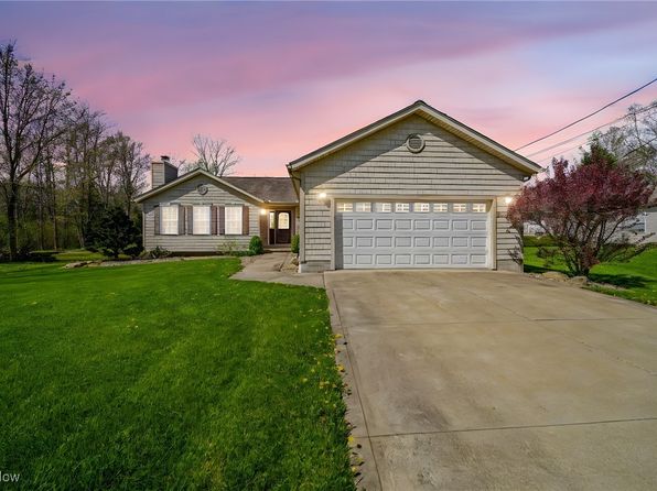 997 Evening Star Dr, Rome, OH 44085