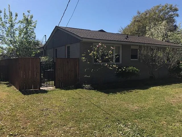 406 Ann St — Photo 35