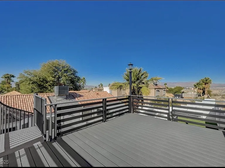 2268 Welsey Manor Dr — Photo 24