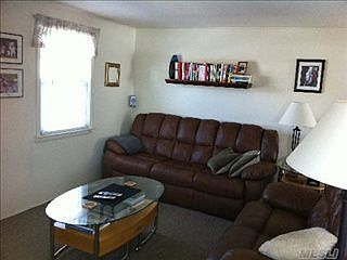 3rd image of 56 Caroline Ave