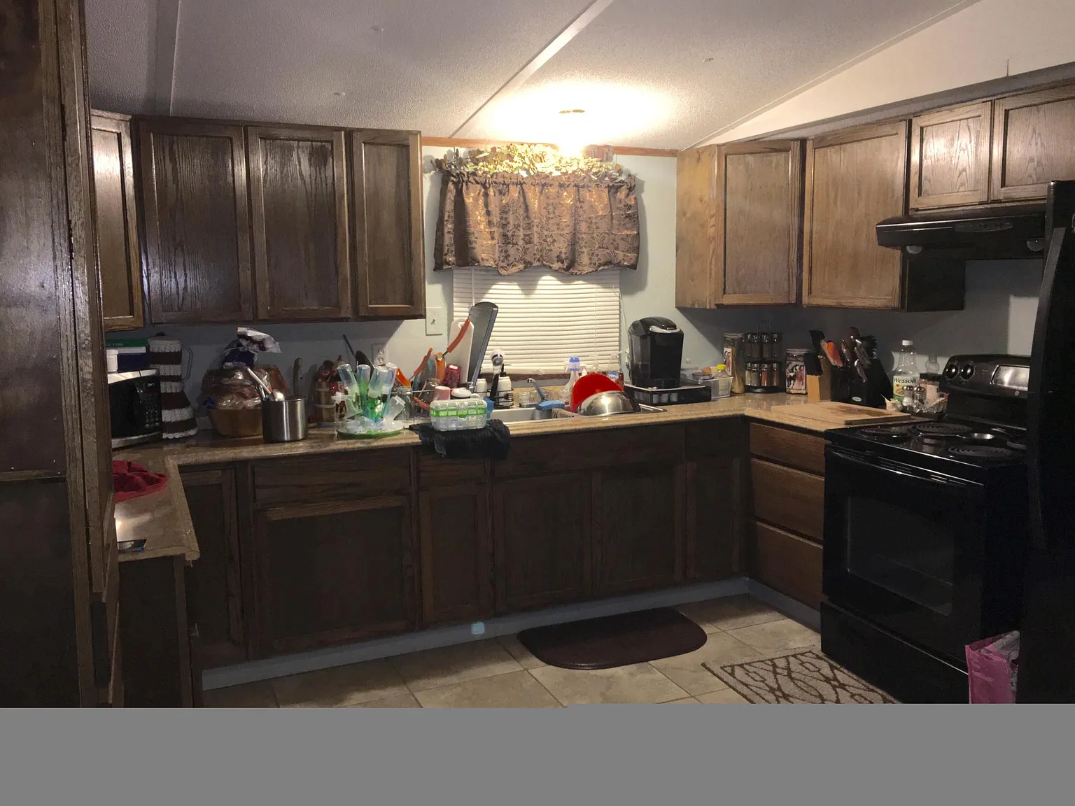 2800 Veterans Blvd — Photo 2