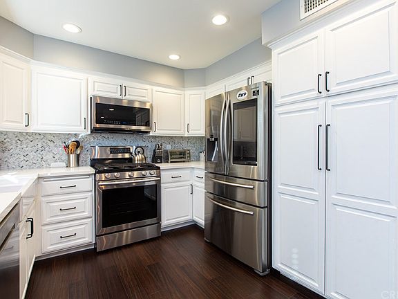 4th image of 9000 Vanalden Ave Unit 140