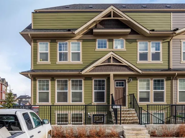 305 W Cranbrook Sq SE, Calgary, AB T3M 3E3