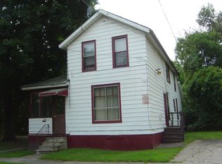 1114 Sears St #1, Saginaw, MI 48601