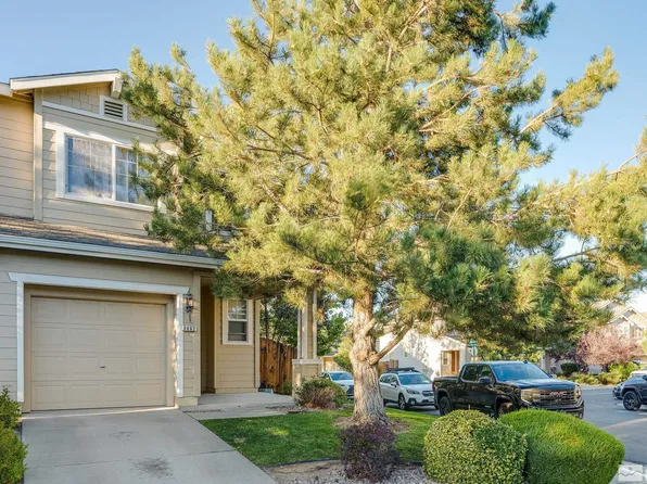 9662 Black Bear Dr, Reno, NV 89506