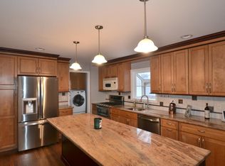 26 Bloomingdale Ave, Cranford, NJ 07016