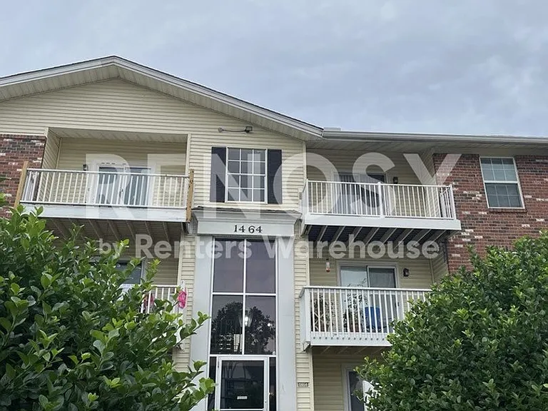 1464 Hawks Nest Dr #G — Photo 3