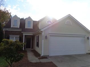10510 Glory Meadow Ct, Charlotte, NC 28278