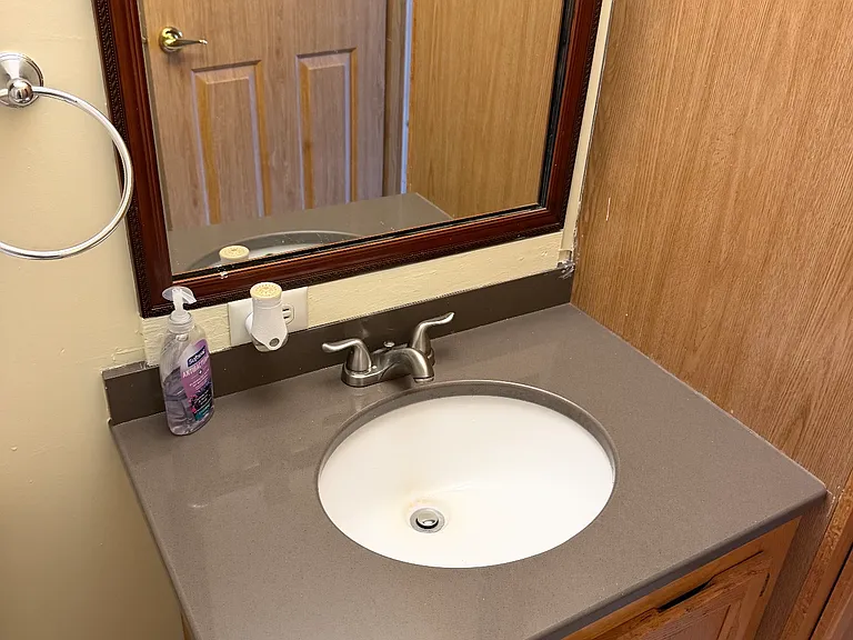 59 S Bassett Rd — Photo 11