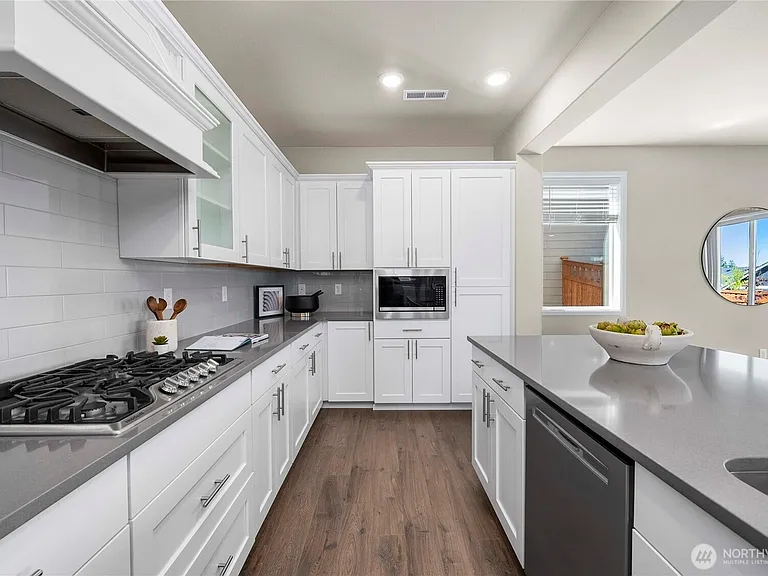 14934 Olympic Loop E — Photo 3